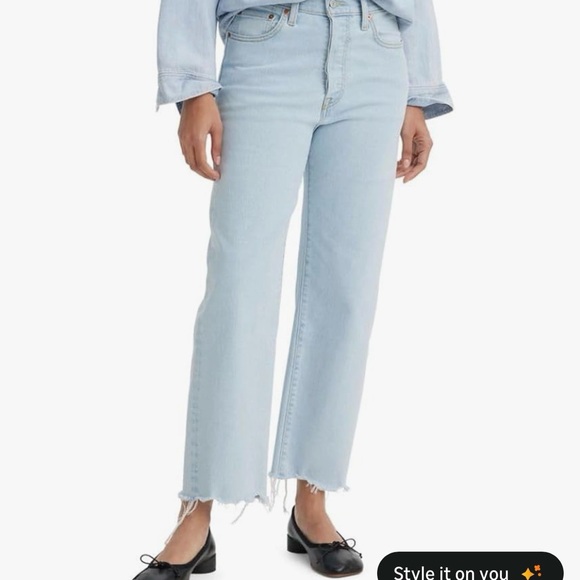 Levi's Denim - Levi's Women's Ribcage Straight Ankle Jeans